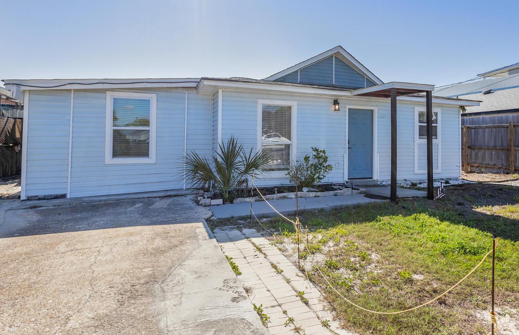 Beachside Bliss - Breakfast, Walk To Schooners, Sleeps 15, Fenced Privacy Ferienhaus